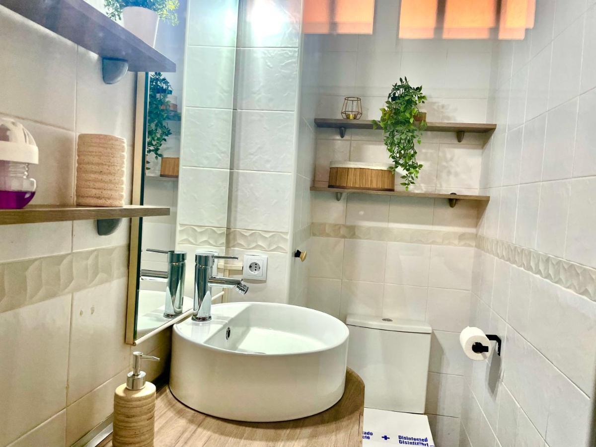 Luxury Suites Sunset Beach بينالماذينا المظهر الخارجي الصورة