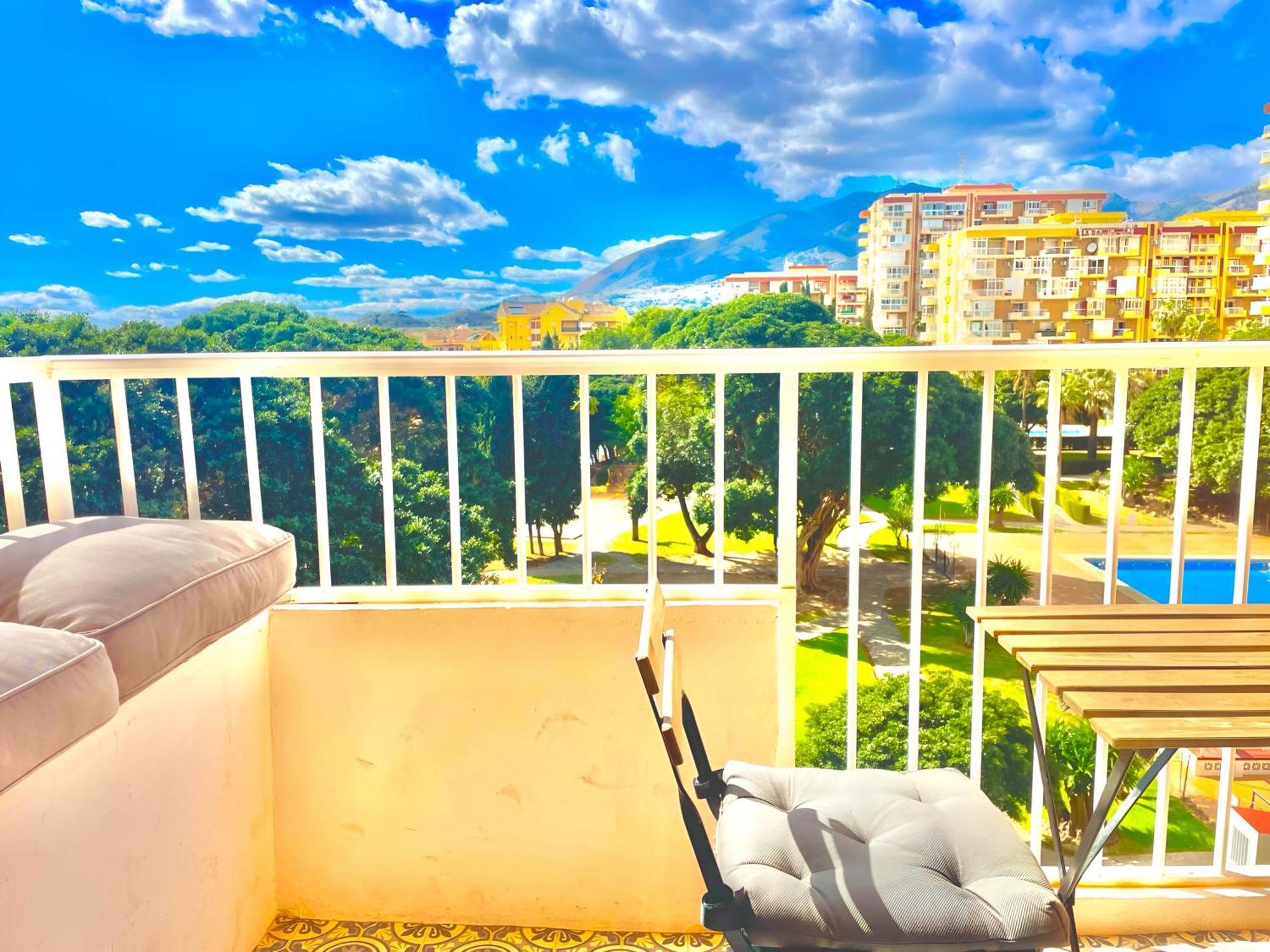 Luxury Suites Sunset Beach بينالماذينا المظهر الخارجي الصورة