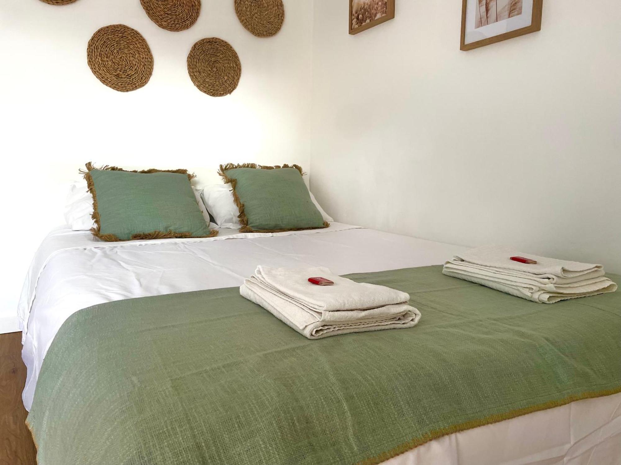 Luxury Suites Sunset Beach بينالماذينا المظهر الخارجي الصورة